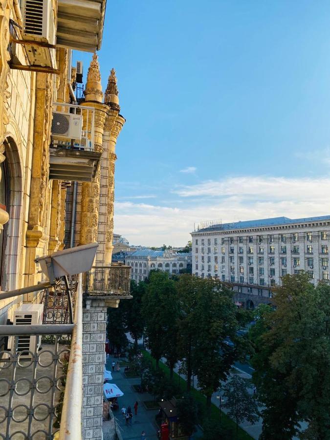 Amazing View Of Independence Square Apartment Kyiv Exterior photo